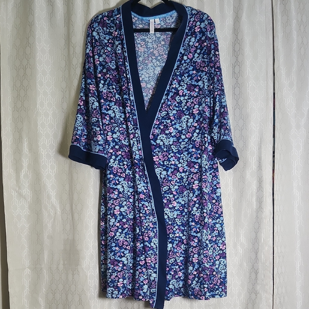 Floral Women's Joyspun Robe